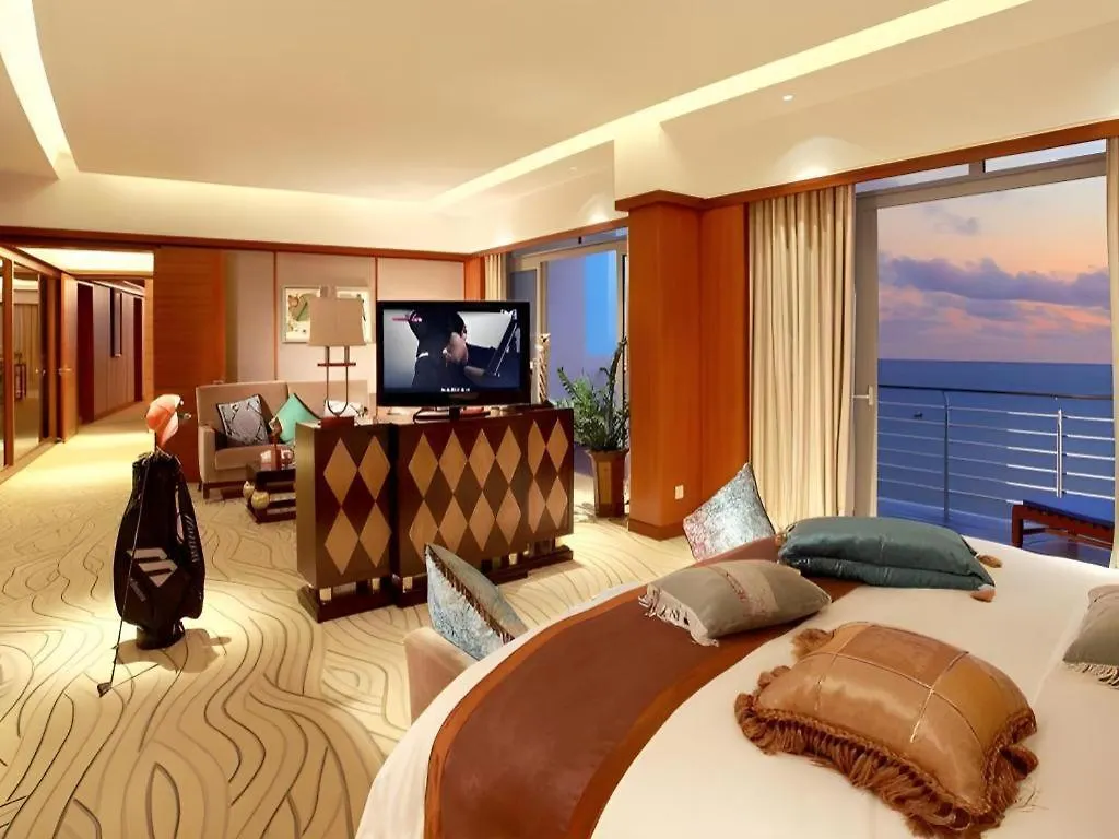 Grand Soluxe Hotel And Resort San-ja