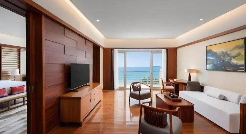 Grand Soluxe Hotel And Resort Sanya 5*,